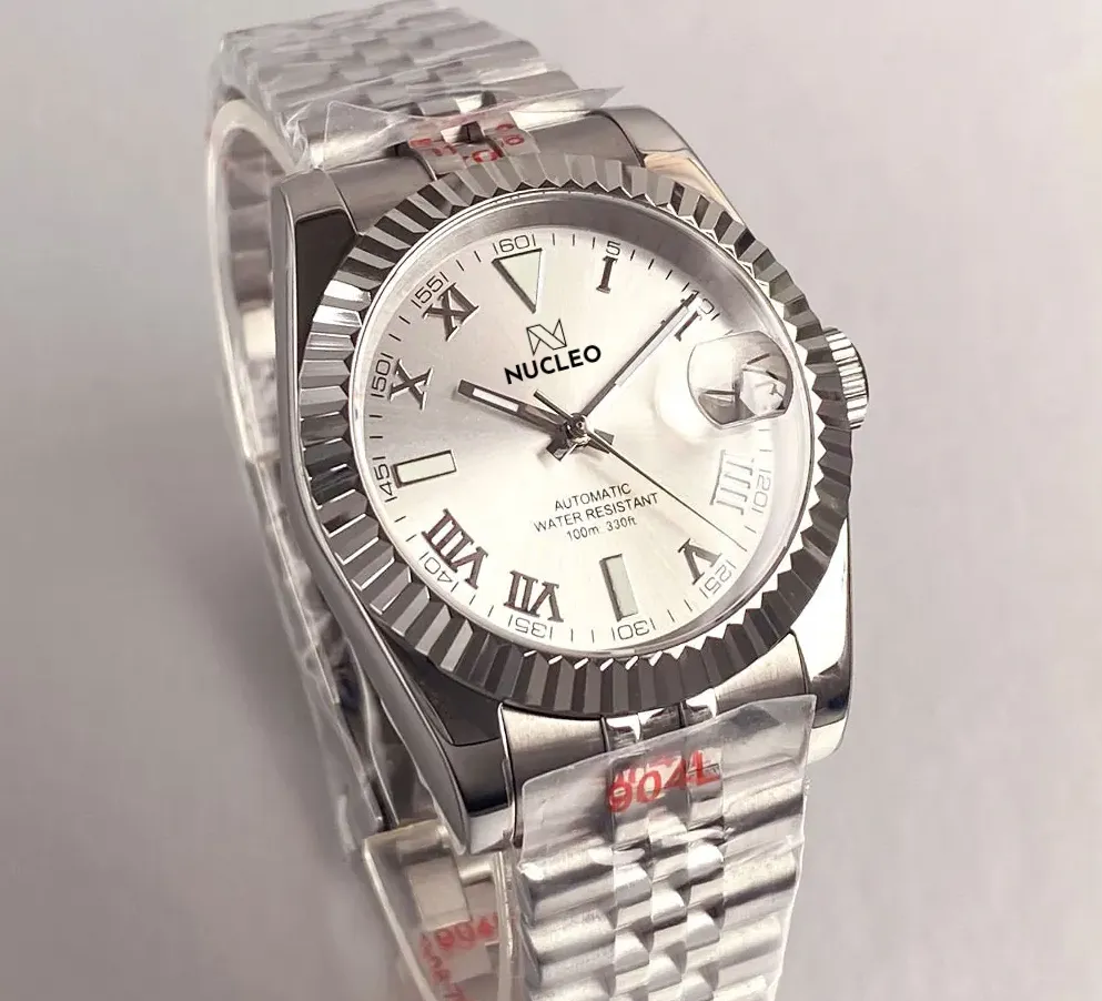 Nucleo-DateJust-Homage-Automatico-Quadrante-Colore-Argento-Numeri-Romani-Lunetta-Zigrinata-Bracciale-Jubilee