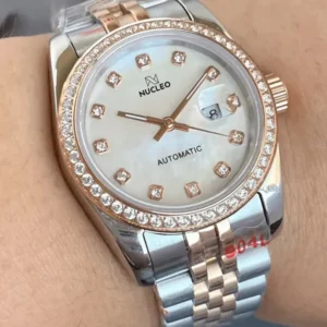 Orologio-Nucleo DateJust Madreperla Homage-con-Movimento-Automatico-Giapponese-Quadrante-Madreperla-Ore-con-Zirconi-Lunetta-con-Zirconi-Acciaio-e-colore-oro-anche-bracciale-acciaio-e-colore-oro-Jubilee